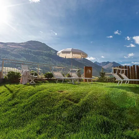 Mont Nevada - & Hotel 4*