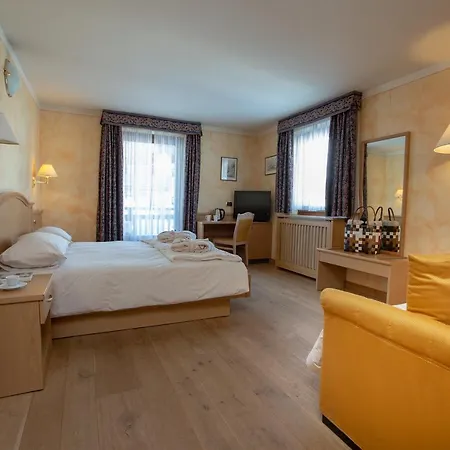 Mont Nevada - & Hotel 4*
