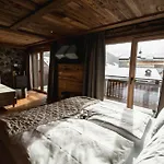 Mont Nevada - & Hotel 4*